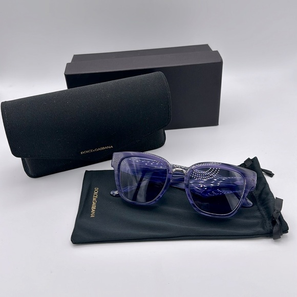 Dolce & Gabbana Eyewear DG cat-eye frame sunglasses - Picture 12 of 13